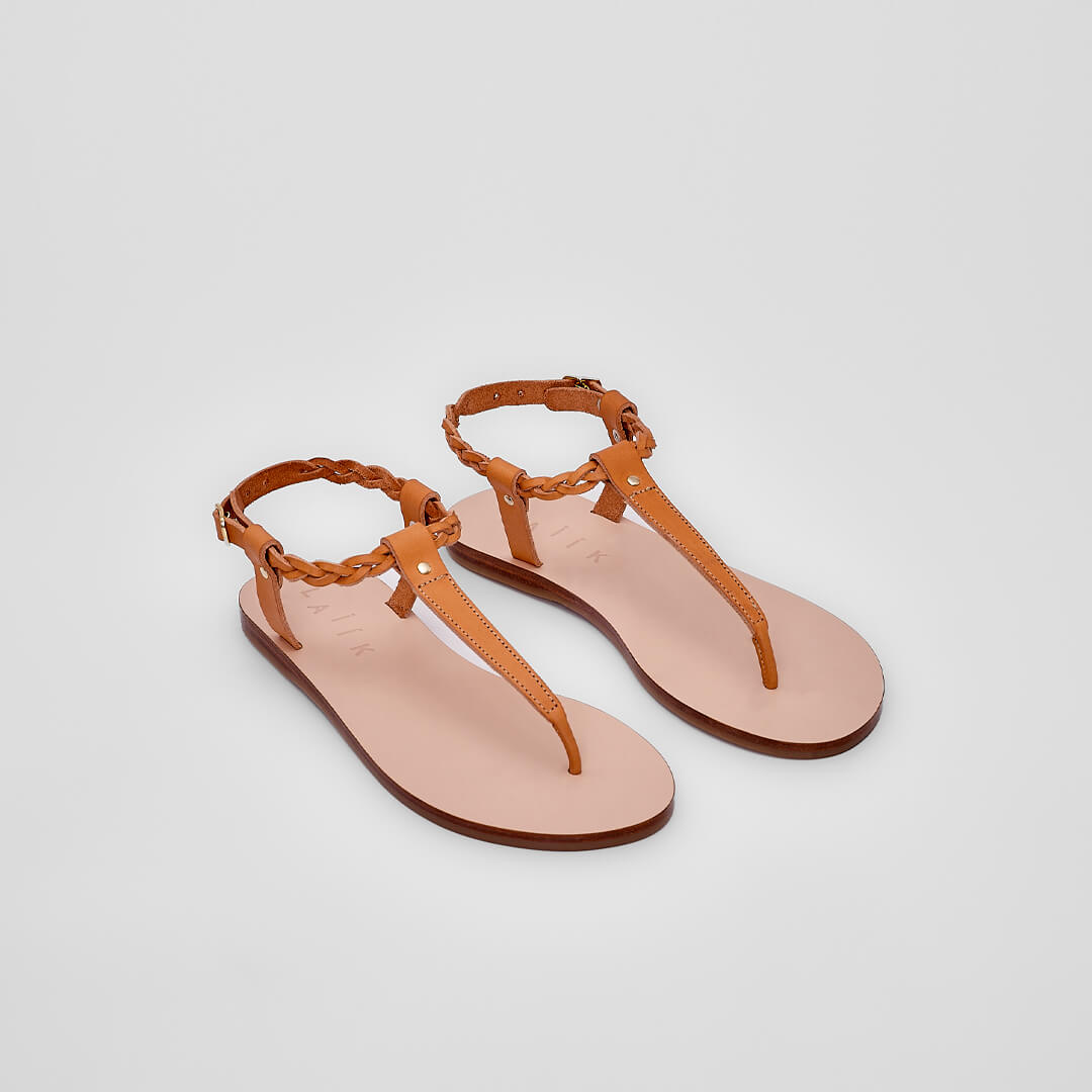 vegetable-tanned handbraided leather sandal, t-back, thong greek sandal #color_caramel