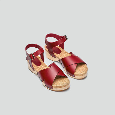 wooden clogs in burgundy italian leather #color_burgundy