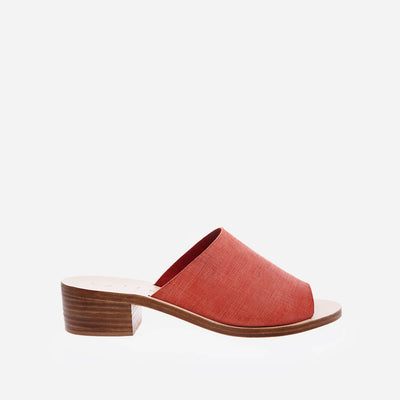 leather mules, block-heel, in red Italian leather #color_fragola