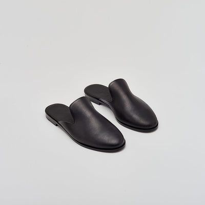 Black vegetable-tanned Italian leather flat mules, made in greece