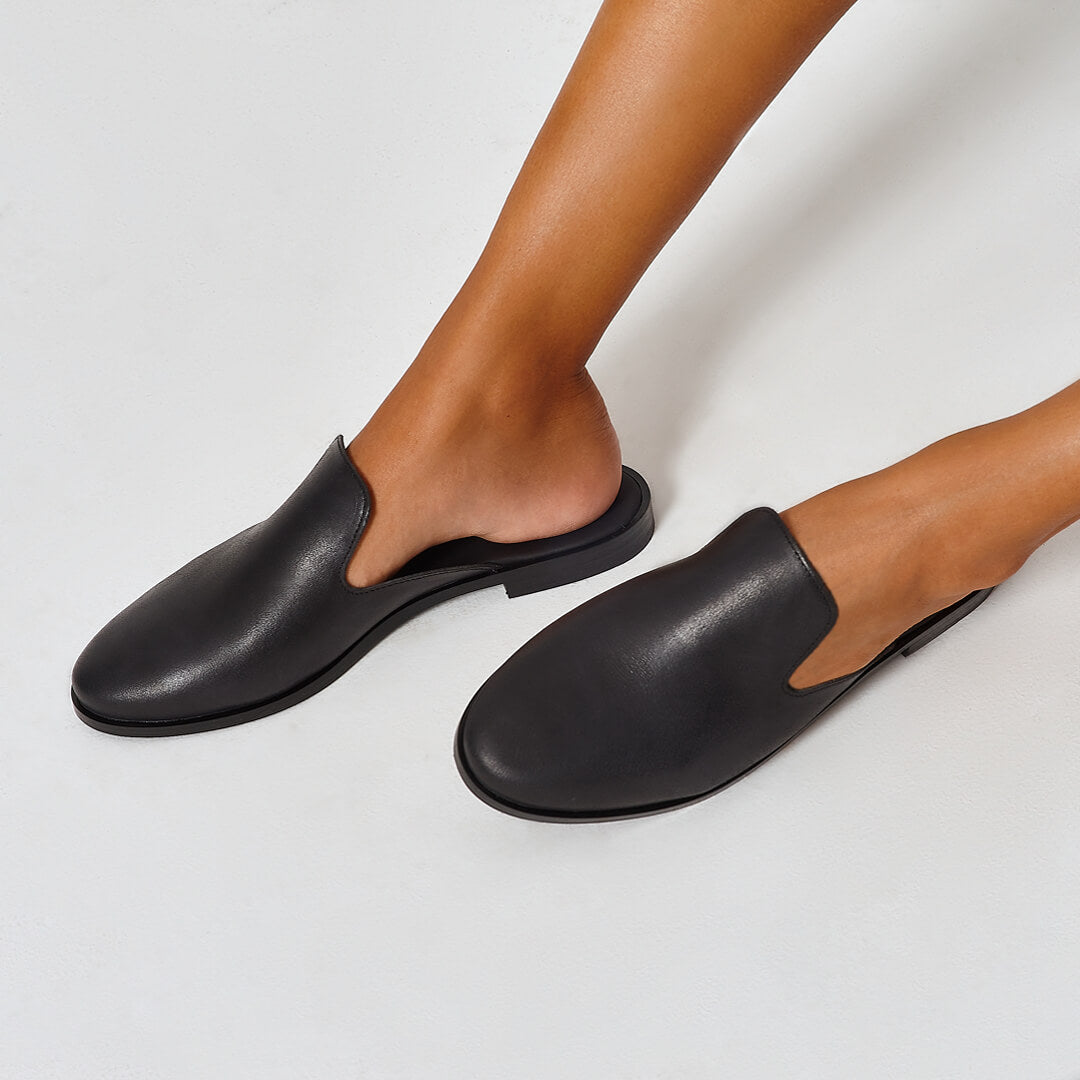 Black vegetable-tanned Italian leather flat mules, made in greece